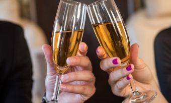 5-insider-tips-that-might-just-get-you-upgraded-on-your-next-flight